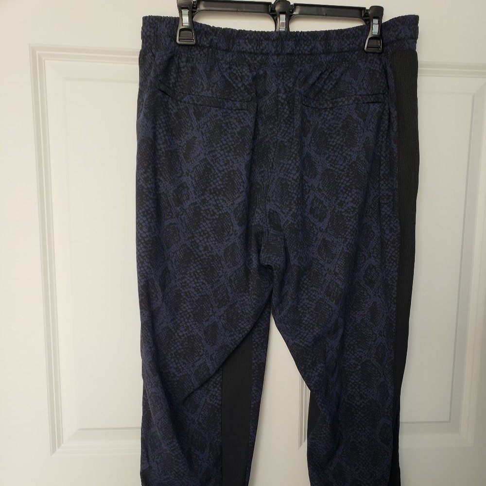 Athleta Brooklyn Jogger Python Snake Print Dark B… - image 4
